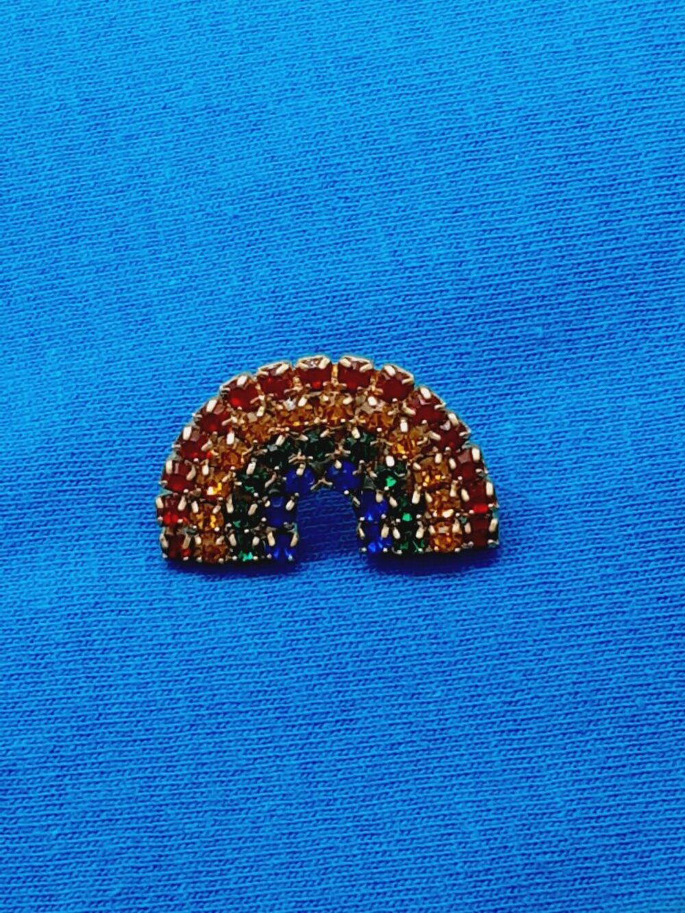 NEW Rainbow Put'em Pin - Picture 2 of 3